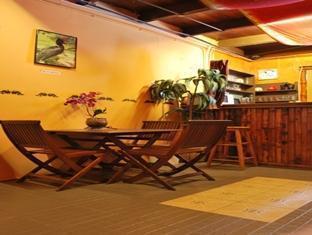 Berambih Lodge Кучинг Экстерьер фото